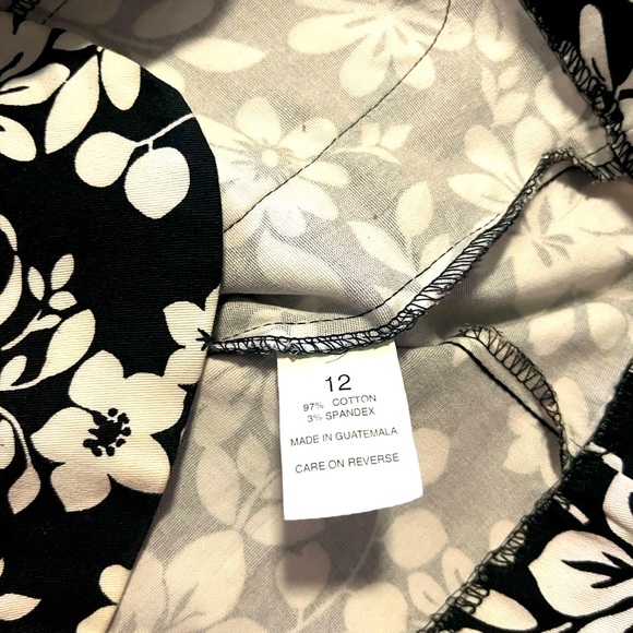 Briggs New York Flower Long Sleeve Blazer (size 12regular) - Picture 5 of 6